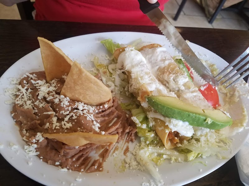 Los Amigos Mexican Restaurant photo 2