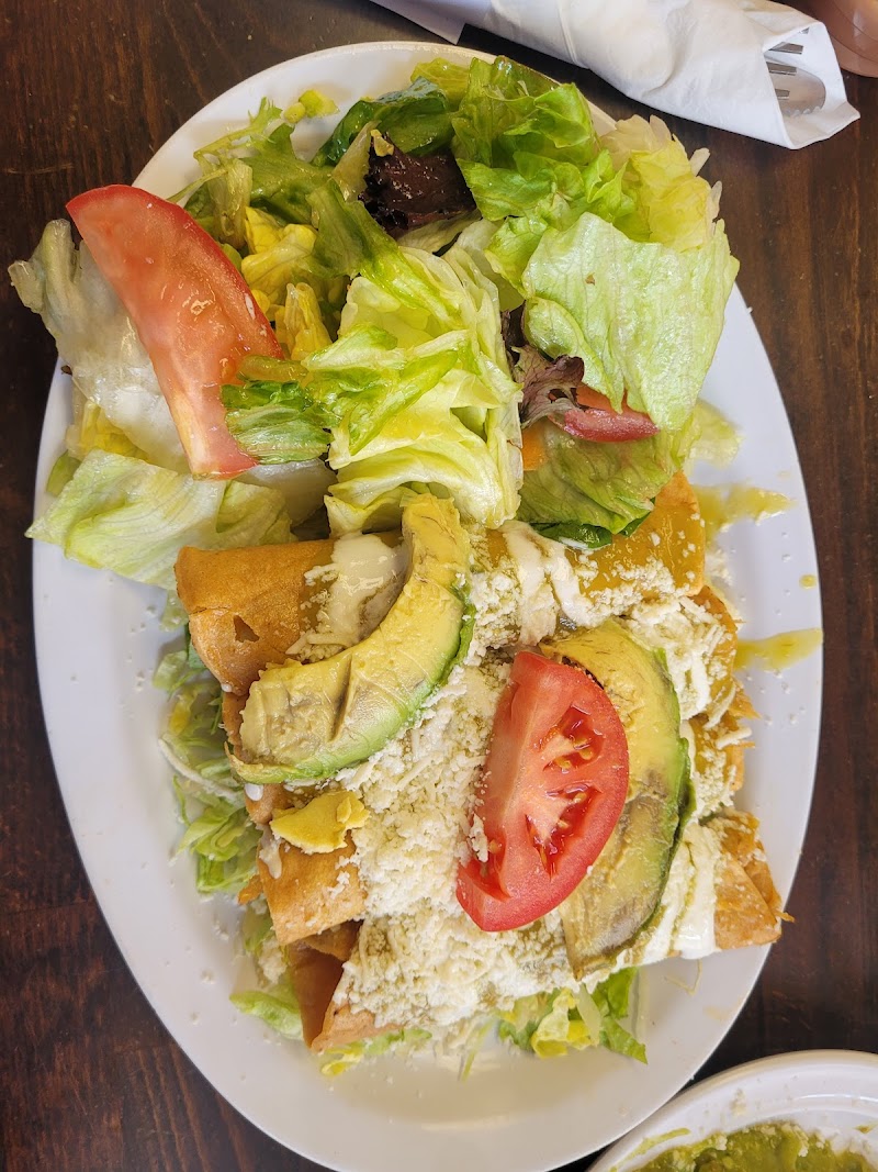 Los Amigos Mexican Restaurant photo 3