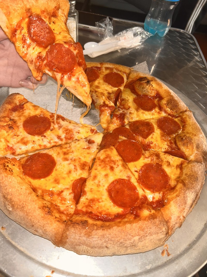 Los Amigos Pizzeria And Restaurant photo 3
