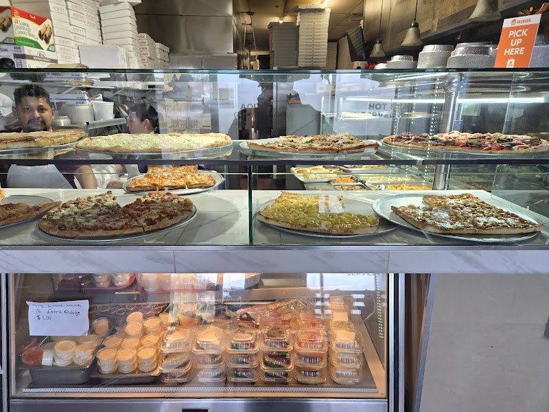 Los Amigos Pizzeria And Restaurant photo 5