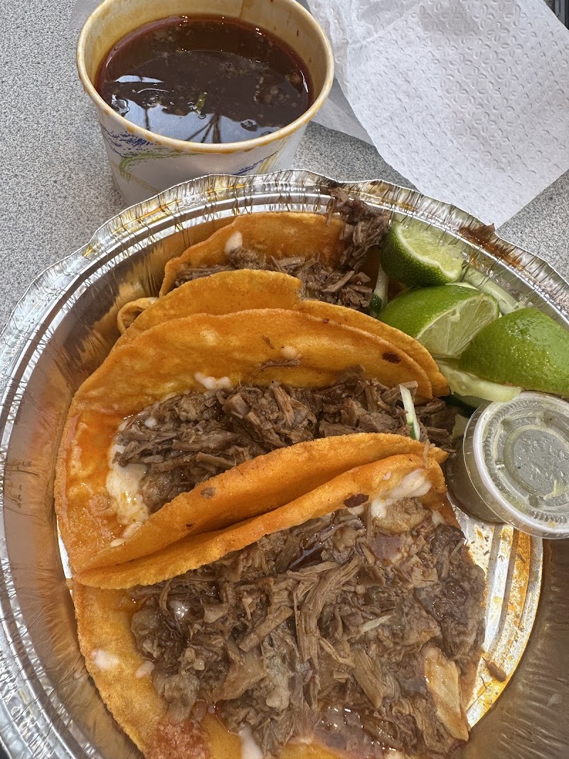Los Amigos Tacos photo 2
