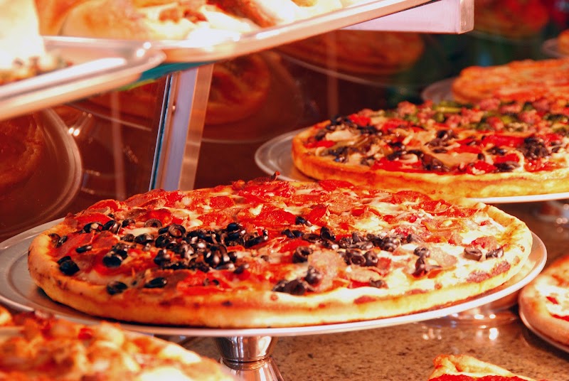Louie's Pizzeria photo 5