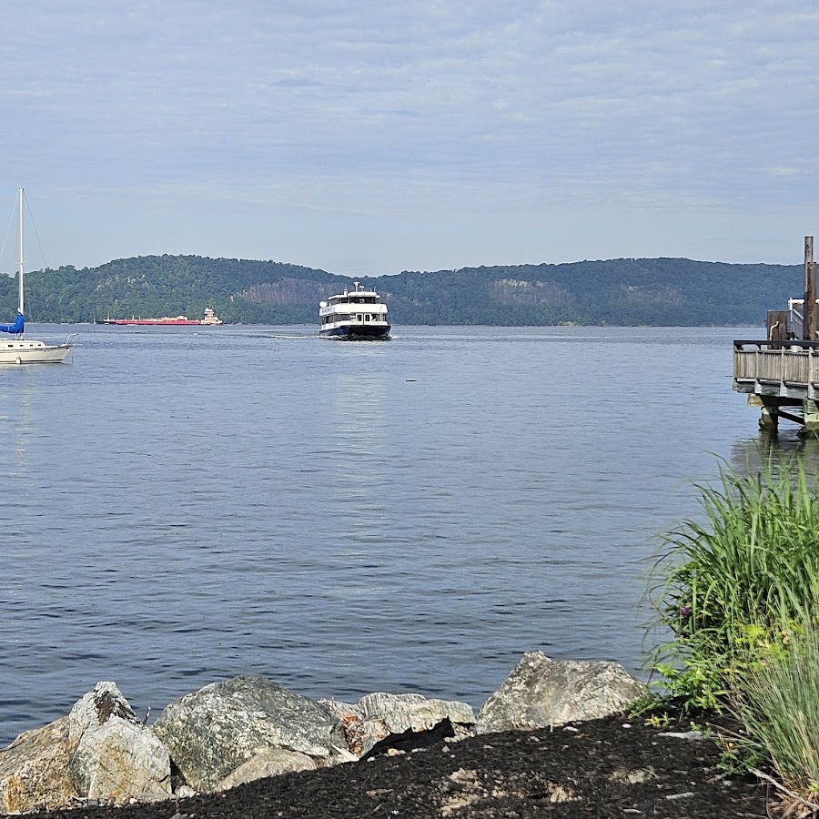 Louis Engel Waterfront Park photo 4