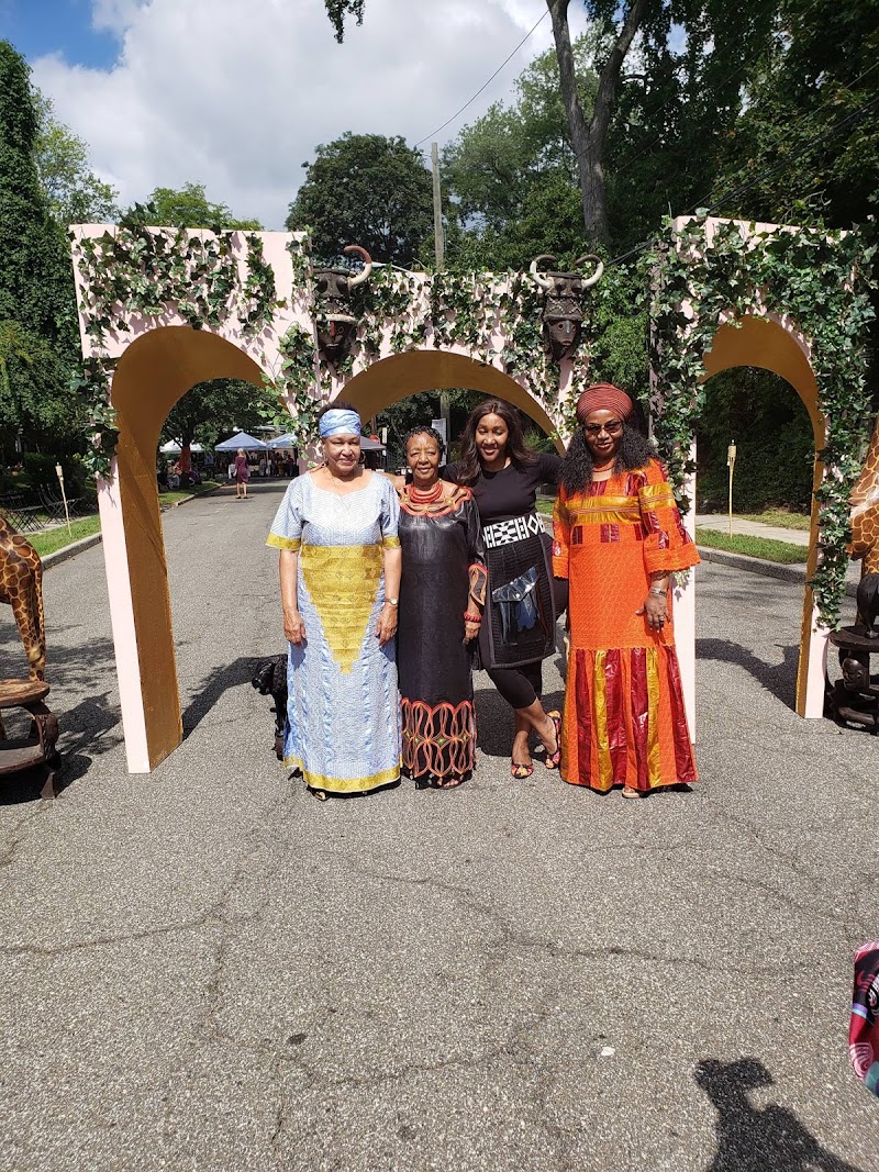 Luangisa African Museum and Cultural Arts Center photo 2
