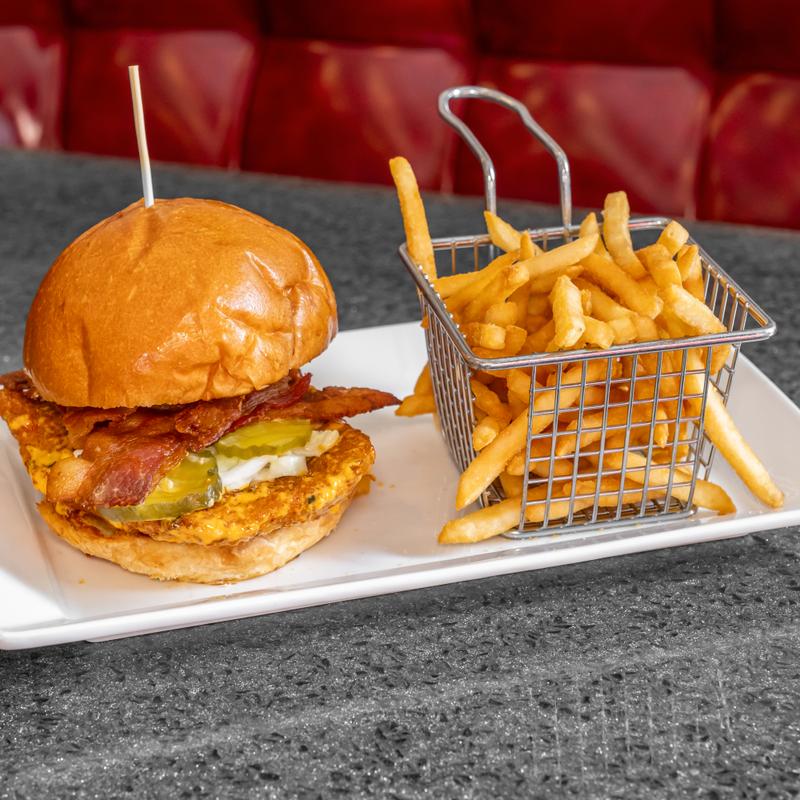 Lucky's Classic Burger & Malt Shop photo 3