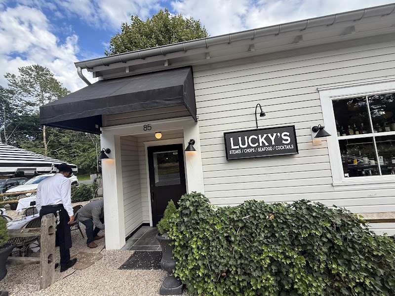 Lucky's East Hampton photo 1
