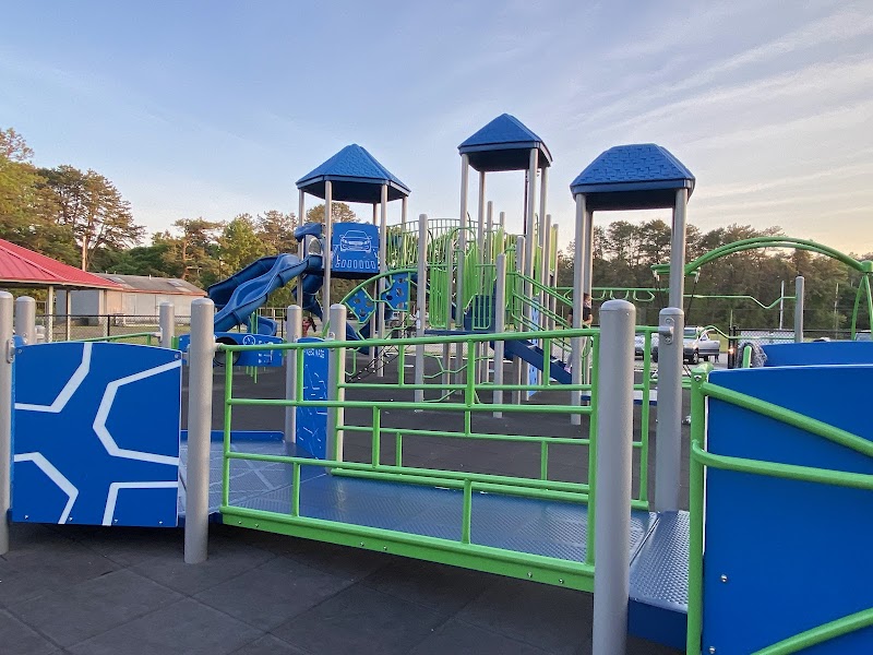 Ludlam Park photo 1