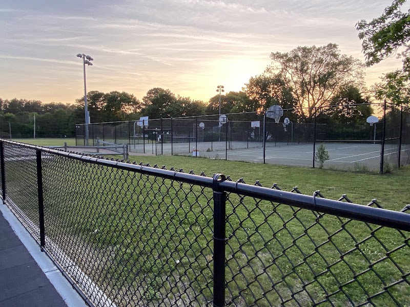Ludlam Park photo 4