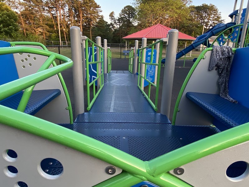 Ludlam Park photo 5