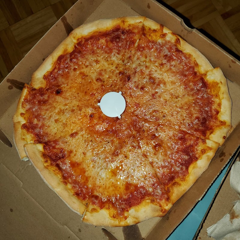 Luigi's Pizzeria of Mineola photo 4
