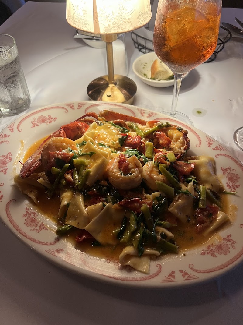 Luigi's Restaurant And Bar photo 5