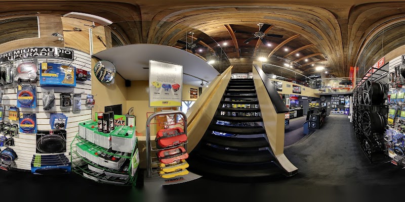Main St Stereo photo 2
