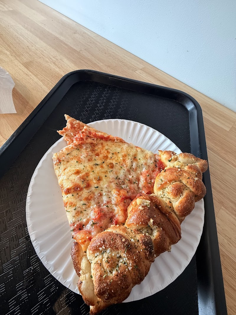 Mama Mia's Pizza Of Bay Shore photo 3