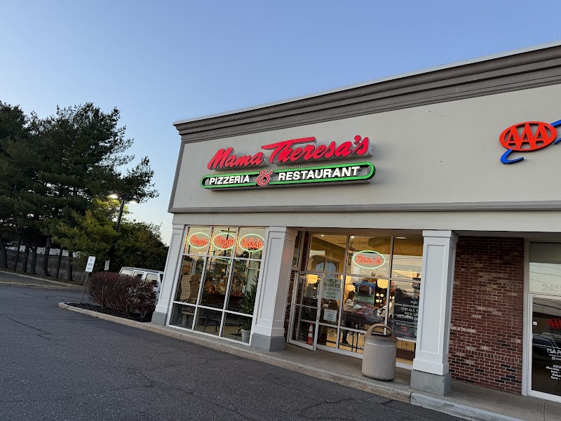 Mama Theresa's East Meadow photo 3