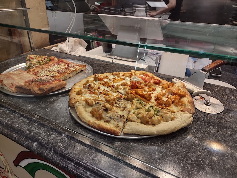 Mama Tita's Pizza photo 2
