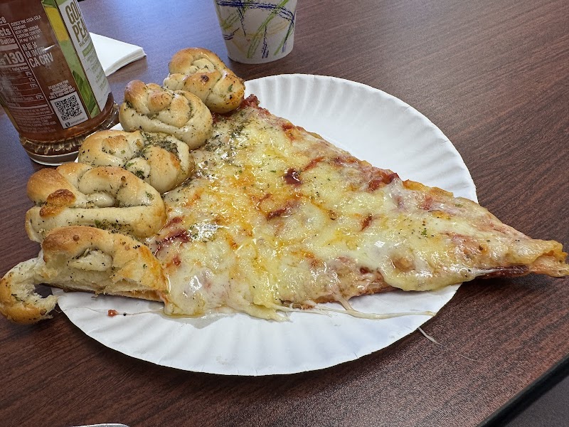 Mangia Pizza & Italian Restaurant photo 5