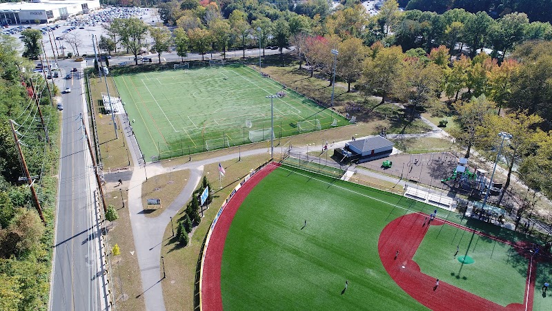 Manhasset Valley Park photo 1