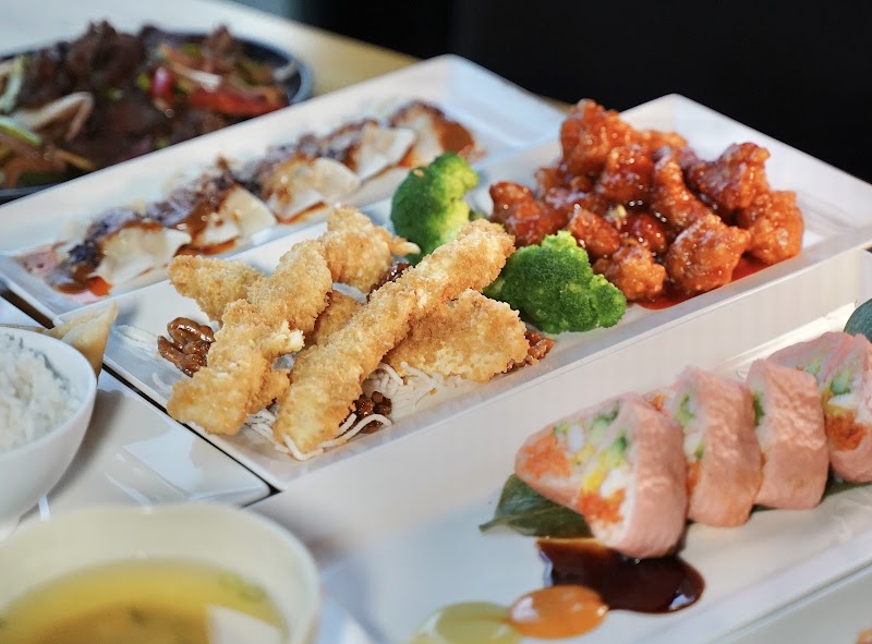 MANN SARKA Asian Bistro photo 4