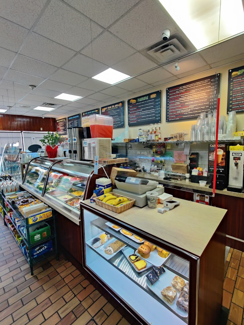 Maple Avenue Delicatessen photo 3
