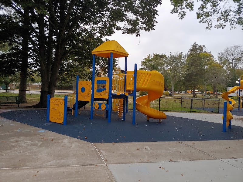 Marjorie R. Post Community Park photo 2