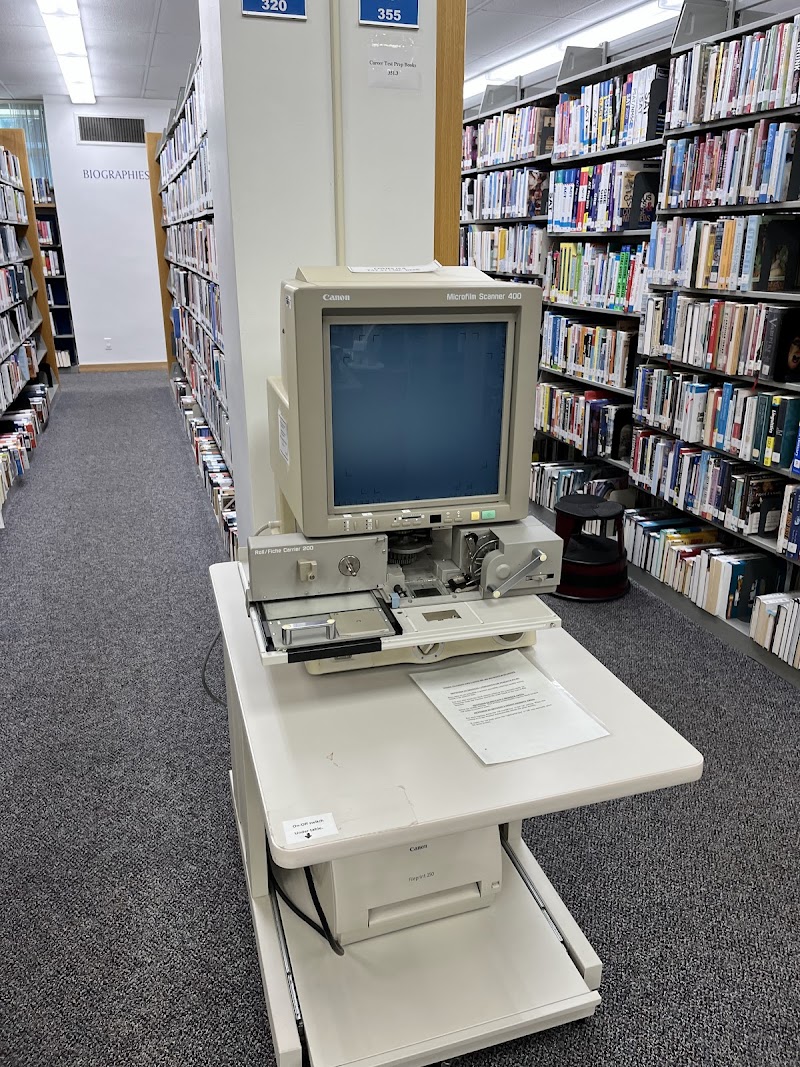 Massapequa Public Library - Central Avenue Building photo 2