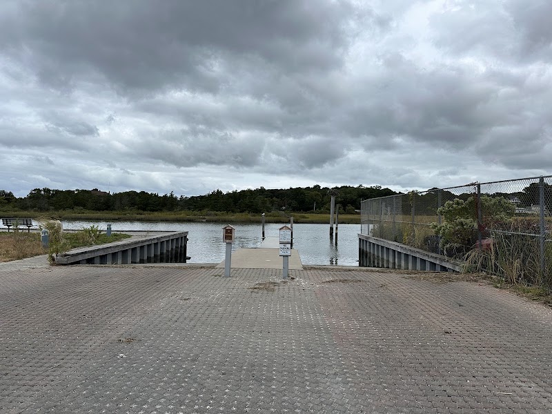 Mattituck Creek Waterway Access Site photo 4