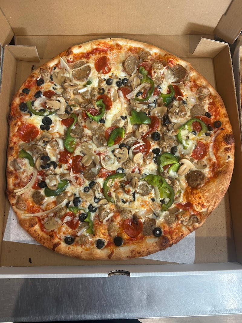 Matt's Pizza photo 3