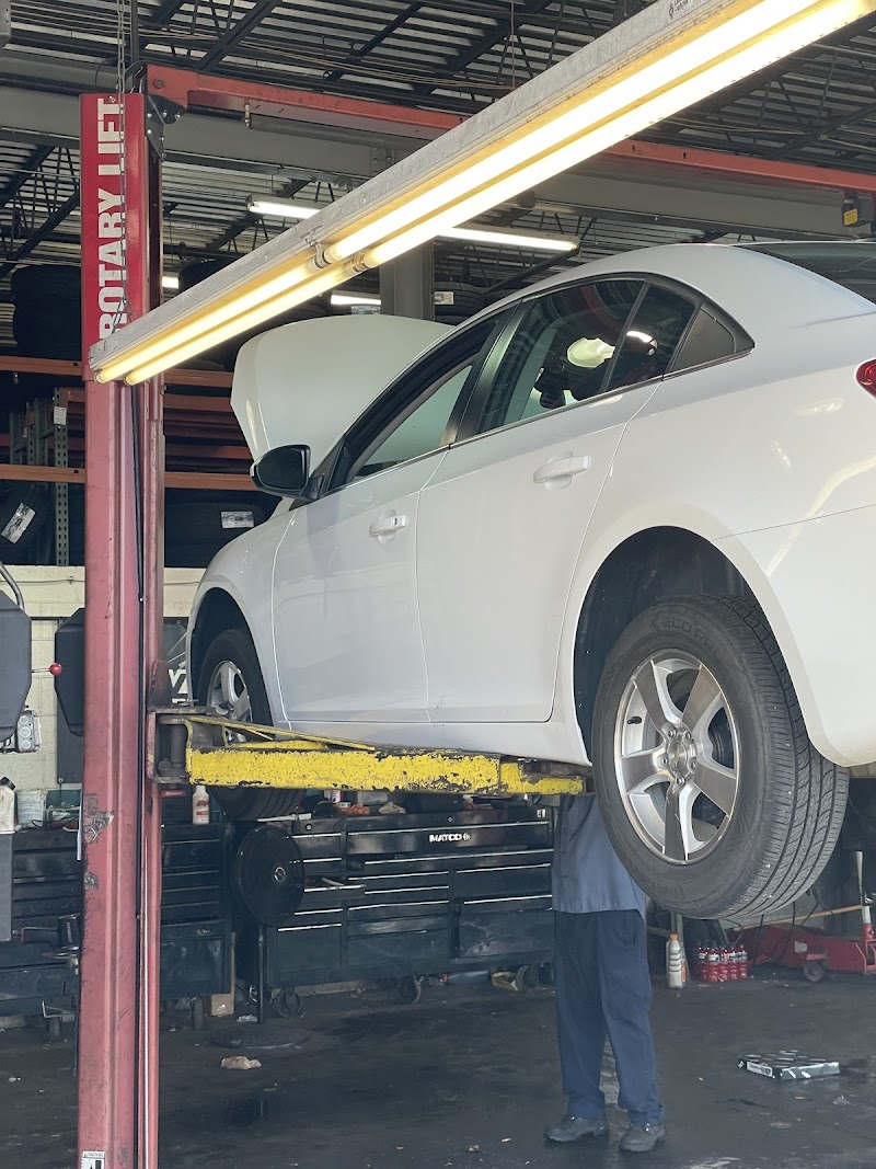 Mavis Discount Tire photo 4