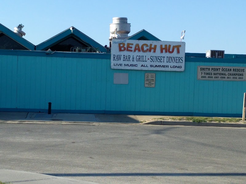 Meschutt Beach Hut photo 3