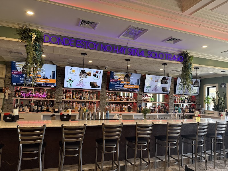 Mi Olivia Restaurant photo 1
