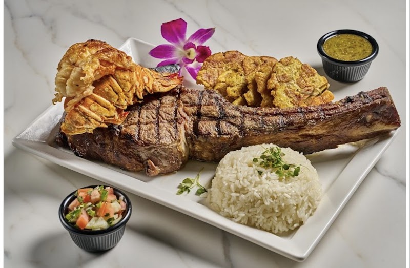 Miami Restaurant and Bar photo 2