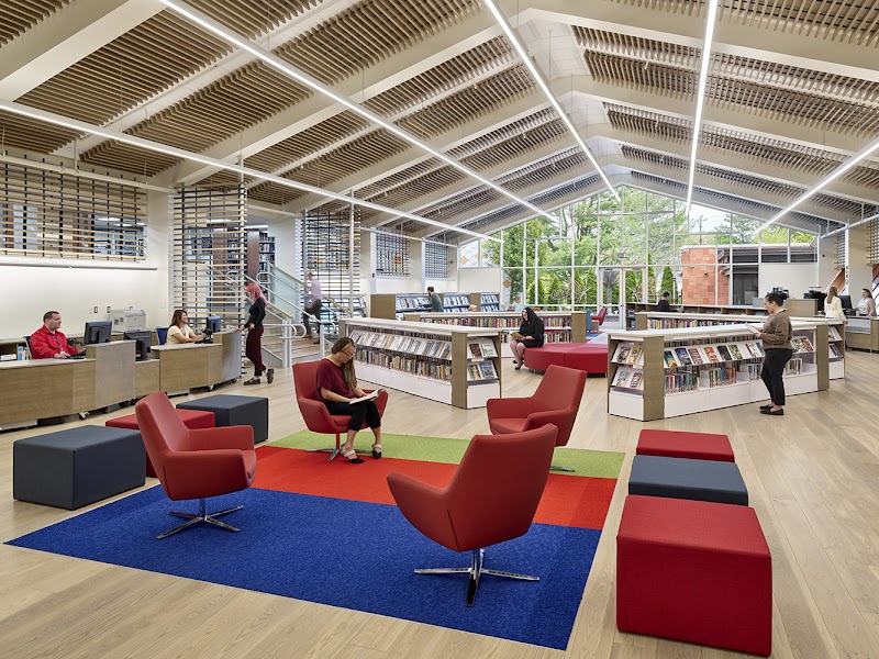 Middle Country Public Library Centereach Building photo 4