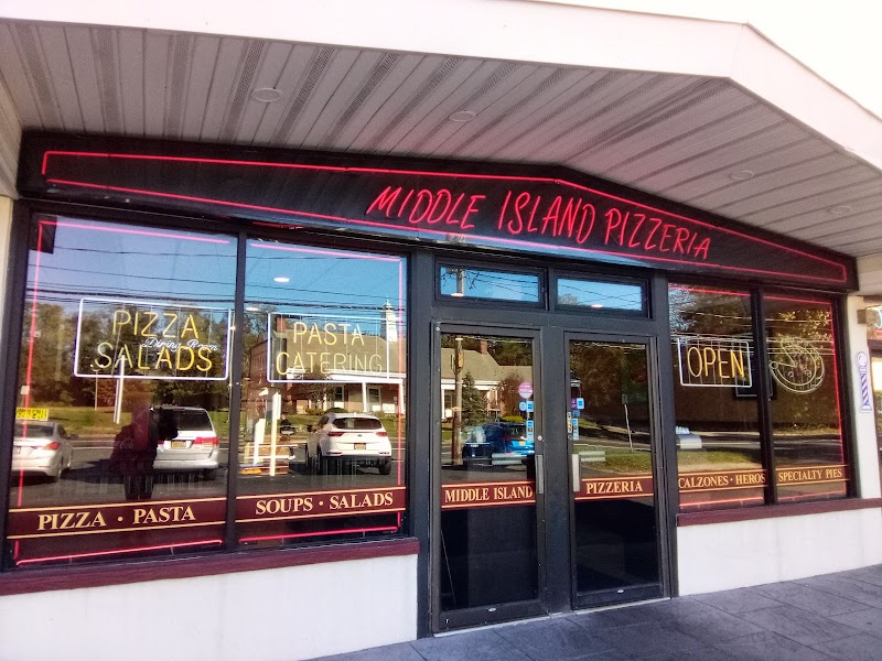 Middle Island Pizza photo 1