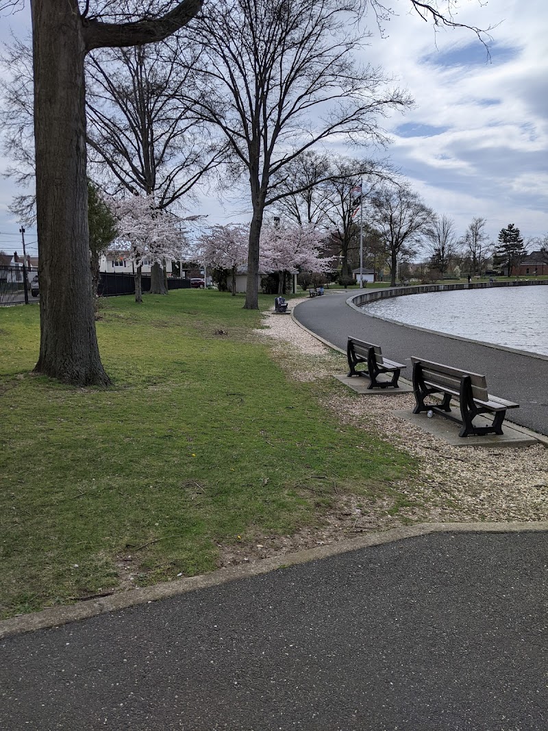 Milburn Pond Park photo 5