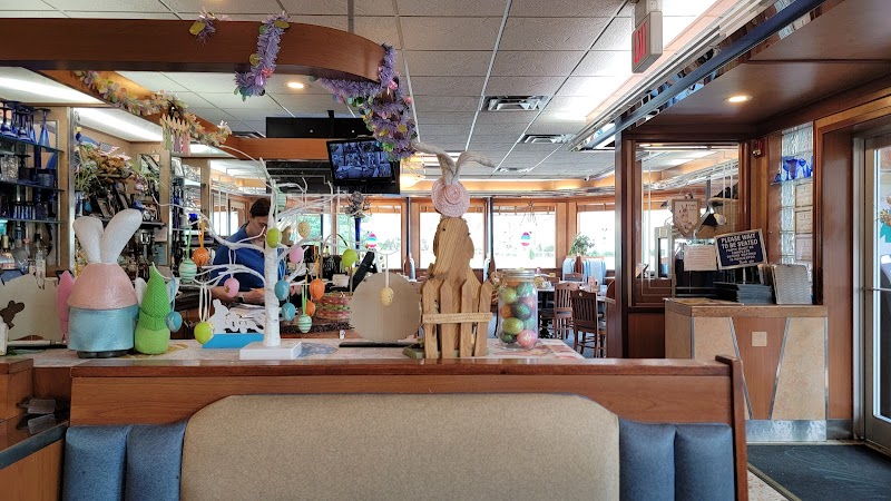 Millennium Diner photo 3