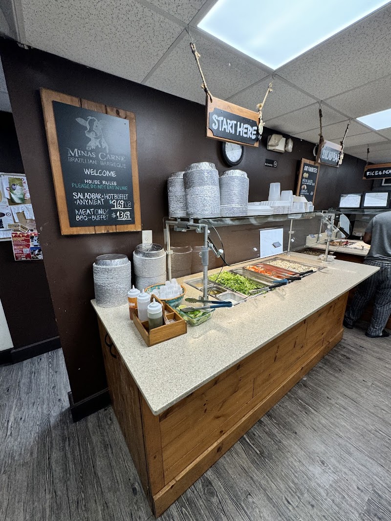 Minas Carne & Deli photo 3