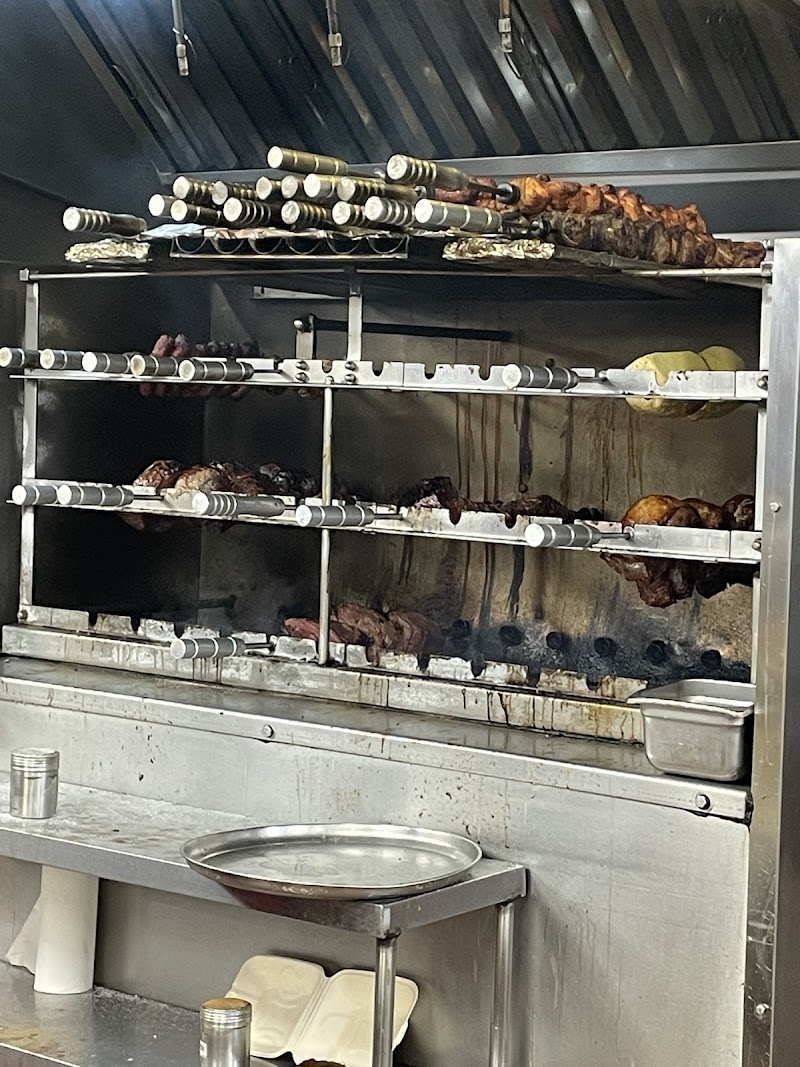 Minas Carne & Deli photo 5