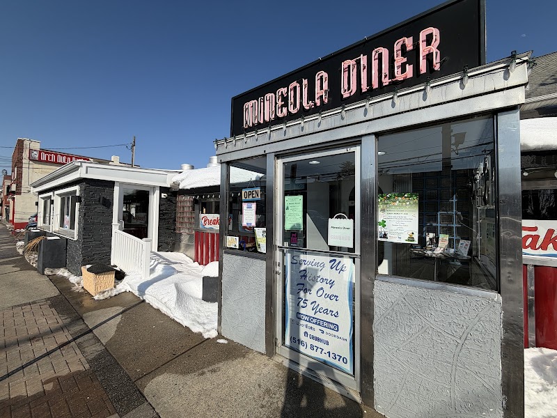 Mineola Diner photo 4