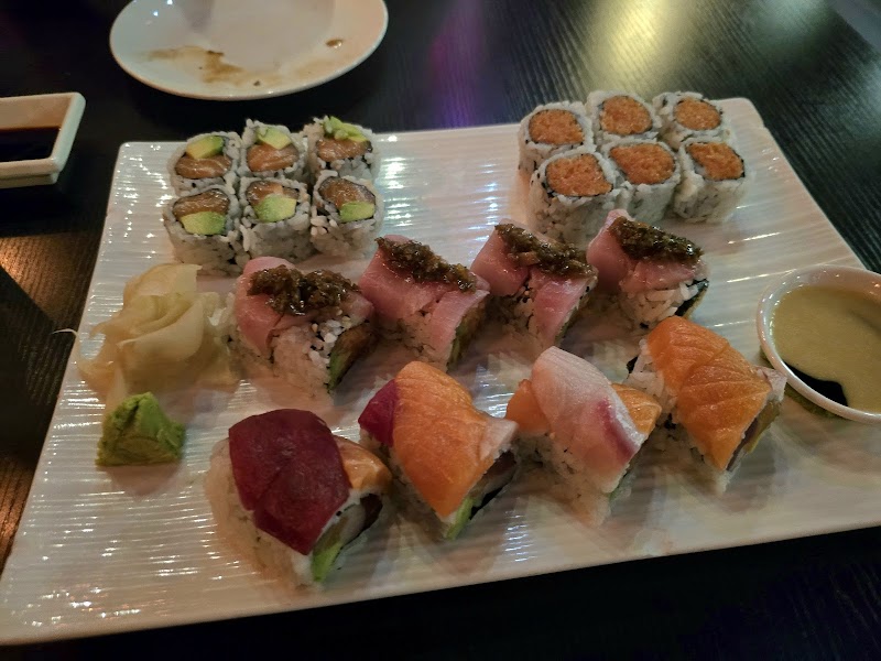 Mizu Japanese Sushi photo 4