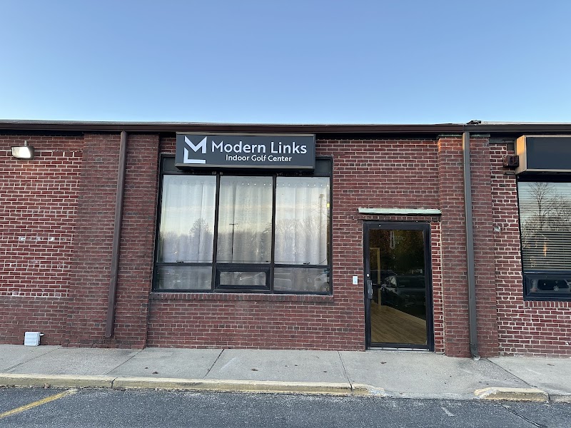 Modern Links photo 4