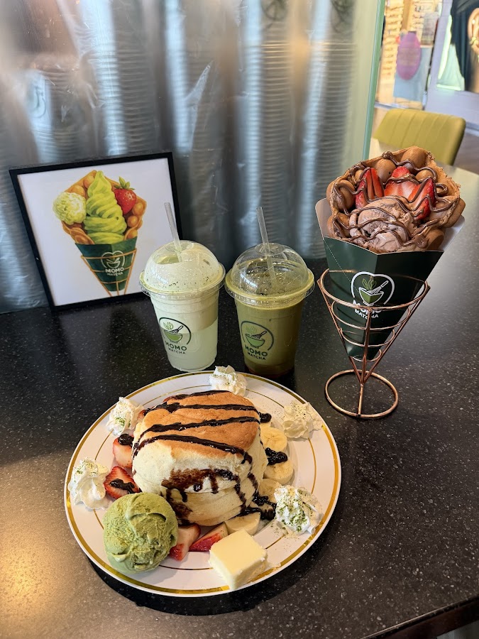 Momo Matcha photo 5