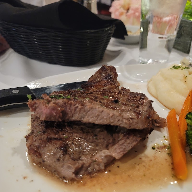 Monroe's Restaurant photo 4