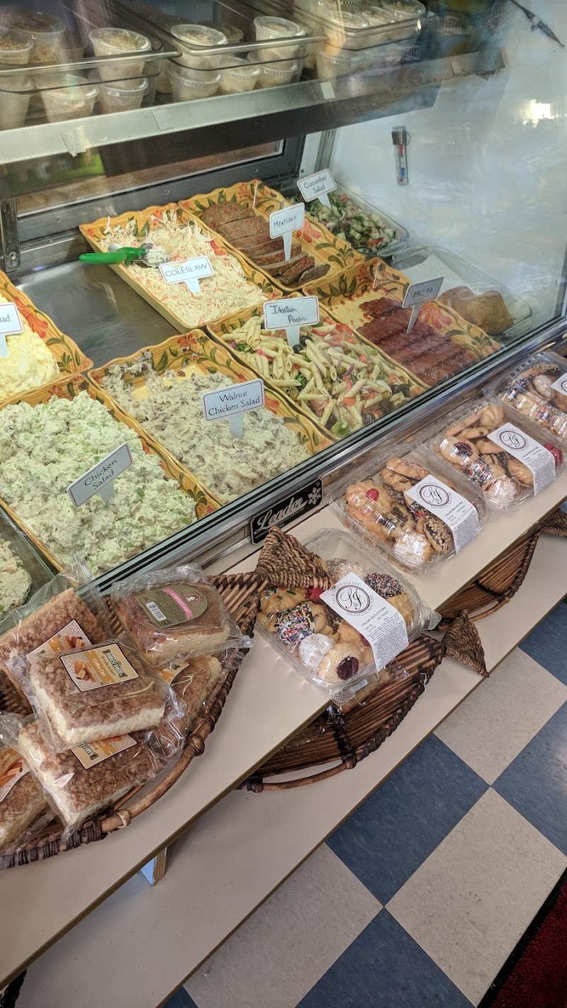 Neighborhood Deli photo 3