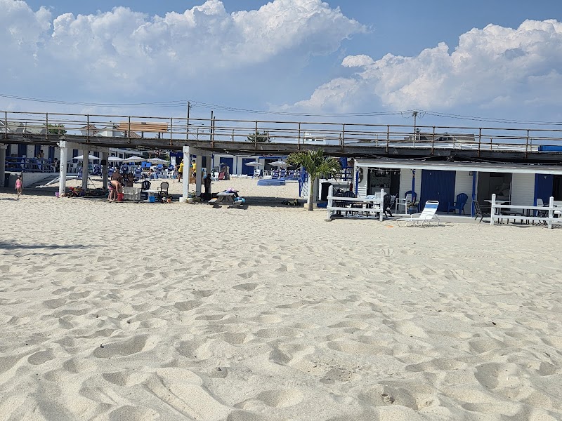 New York Beach Club & Restaurant ( Open to Public after 6pm ) photo 4