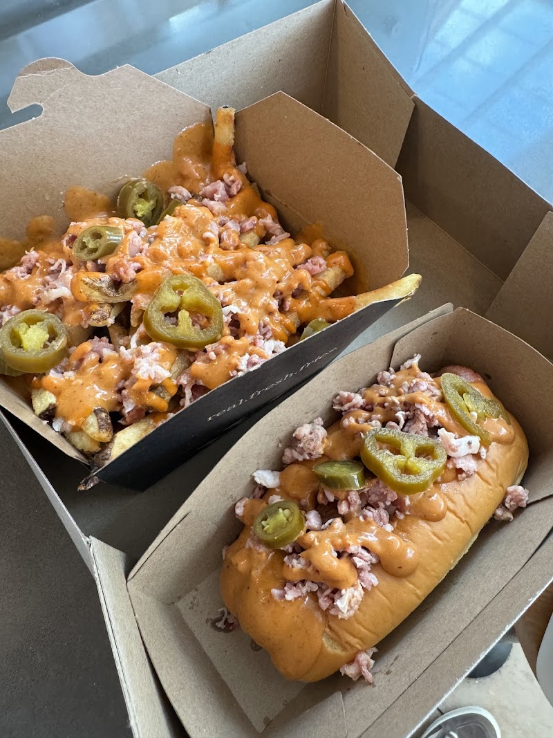 New York Fries Roosevelt Field photo 4