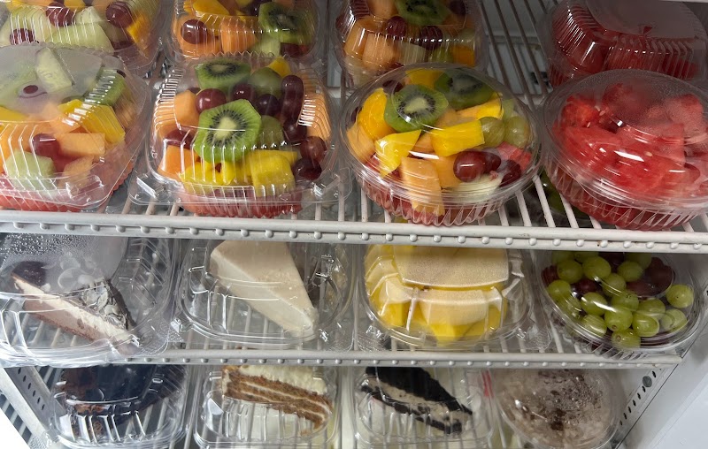 NEW Z DELI & GRILL photo 4