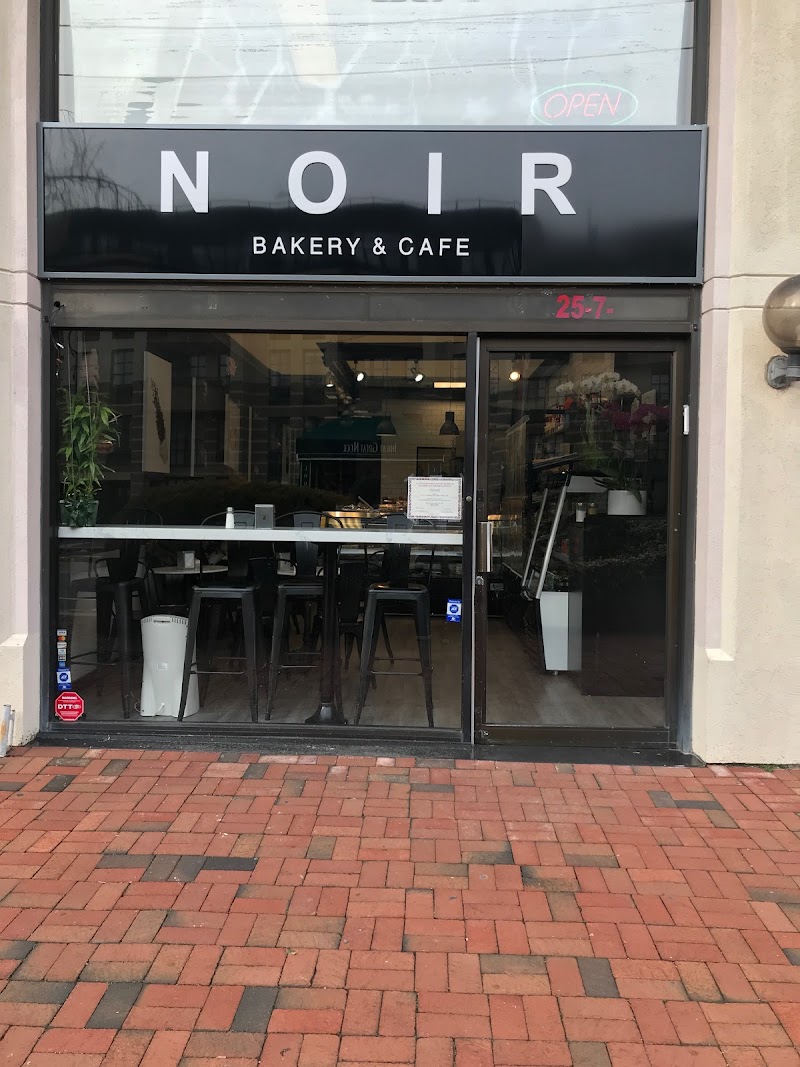 NOIR Bakery & Cafe photo 1