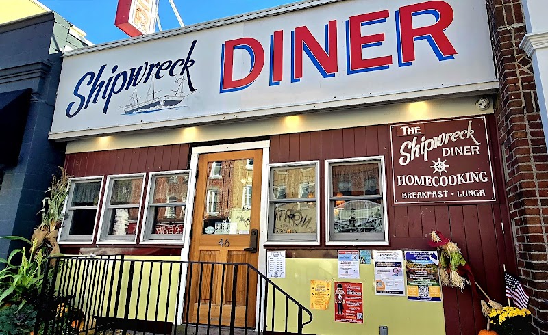 Northport Shipwreck Diner photo 1