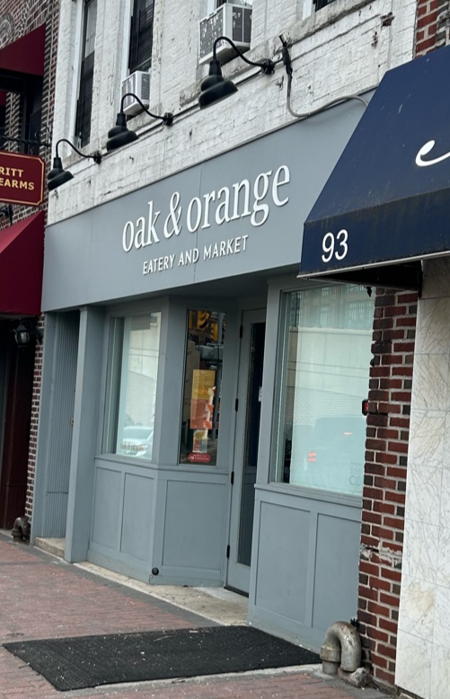 Oak & Orange photo 3