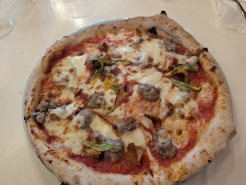 OLIVE & GARLIC photo 3